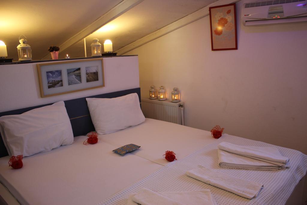Efharisto Hotel Bozcaada Eksteriør bilde